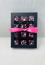 Load image into Gallery viewer, Solid Chocolates With Floating Heart Design