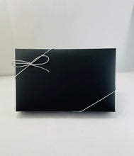 Load image into Gallery viewer, Caramel